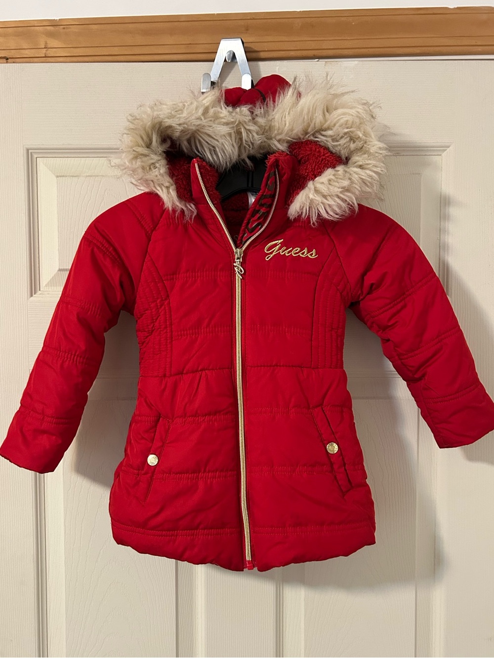 Guess Girl’s Red Quilted Puffer Jacket with Faux-Fur Hood size 5 6
